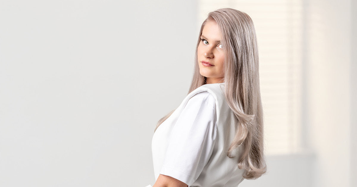 “Täydellisiä sävyjä ja uskomaton kiilto” – kampaajat hehkuttavat Luxima Gloss/Toner -uutuuksia